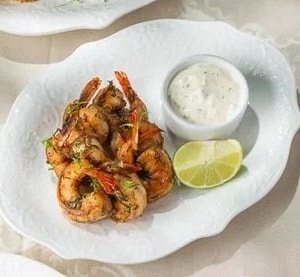 Фото товара 'Тигровые креветки с соусом тар тар'