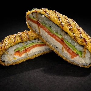 Фото товара 'СЭНДВИЧ С ЛОСОСЕМ'