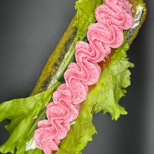 Фото товара 'Ролл-дог с крабом'