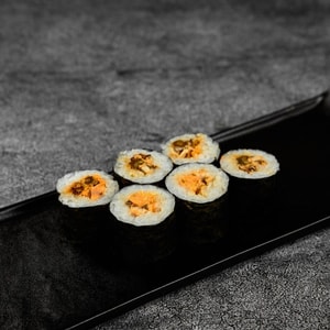 Фото товара 'Мини ролл с мидиями'