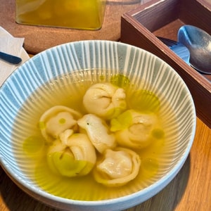 Фото товара 'Крепкий курино-грибной бульон'