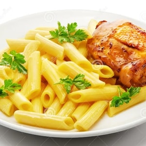 Фото товара 'курочка жареная в слив соусе с макаронами'