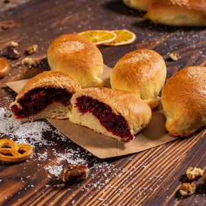 Фото товара 'Пирожок со свеклой (в духовке)'