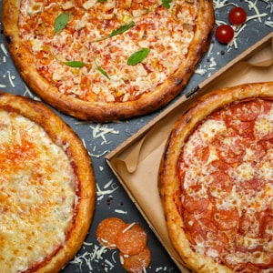Фото товара 'Комбо из 3-пицц'