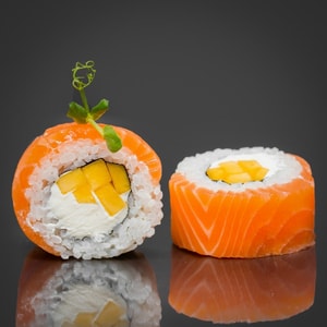 Фото товара 'Филадельфия с манго'