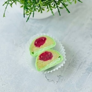 Фото товара 'Моти (фисташка-малина)'