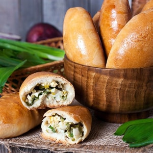 Фото товара 'Пирожок яйцо/лук (в духовке)'