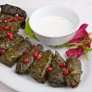 Фото товара 'Долма с виноградными листьями'