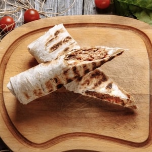 Фото товара 'Бртуч с бараниной и фри'