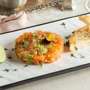 Фото товара 'Тартар из лосося'