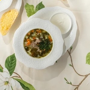 Фото товара 'Щавелевый суп с телятиной'