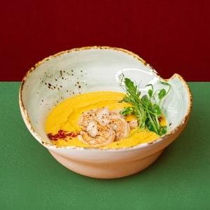 Фото товара 'Кукурузный крем-суп с креветками'