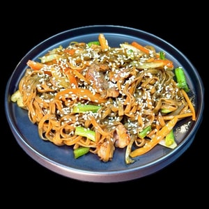 Фото товара 'Свинина терияки с гречневой лапшой'