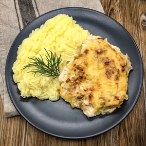 Фото товара 'курочка с ананасами под сыром'