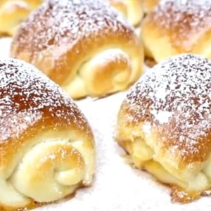 Фото товара 'Булочка с повидлом'