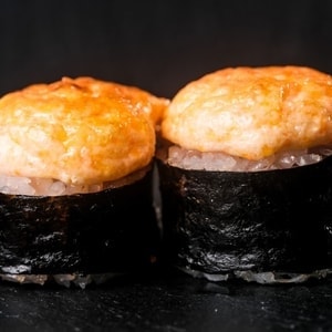 Фото товара 'Запечённый ролл с курицей'