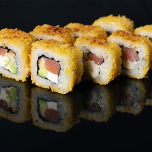 Фото товара 'ТЕМПУРНЫЙ С УГРЕМ ЛОСОСЕМ'