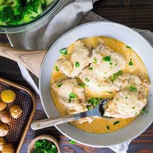 Фото товара 'Курица в сливочном соусе'