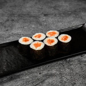 Фото товара 'Мини ролл с лососем'