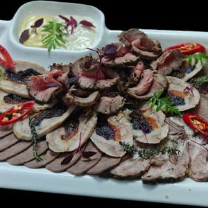 Фото товара 'Домашняя мясная тарелка'