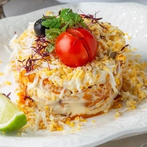 Фото товара 'Салат с кальмаром'