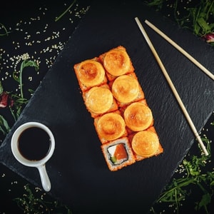 Фото товара 'Запеченная Калифорния с лососем'