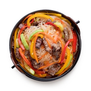 Фото товара 'Фунчеза (крахмальная лапша) с говядиной'