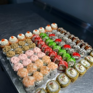 Фото товара 'Шумная Компания'