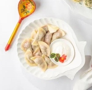 Фото товара 'Вареники с вишней'