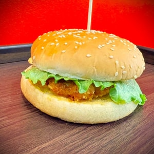 Фото товара 'Бургер с курицей'