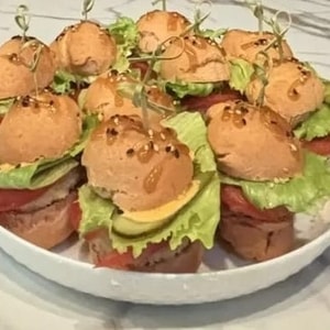 Фото товара 'Мини бургер от 20 шт'