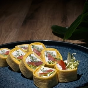 Фото товара 'ЦЕЗАРЬ С ЛОСОСЕМ'