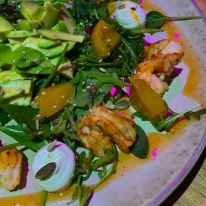 Фото товара 'Салат «Креветки-манго»'