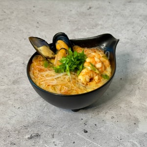 Фото товара 'Суп лакса с креветкой'