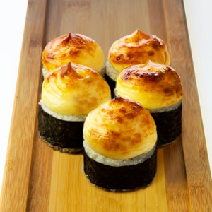 Фото товара 'Запеченный гребешок с угрем'